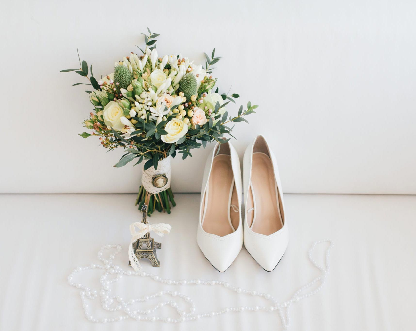 The Ultimate Wedding Budget Planner: Saving Without Sacrificing Style — Once In a Lifetime